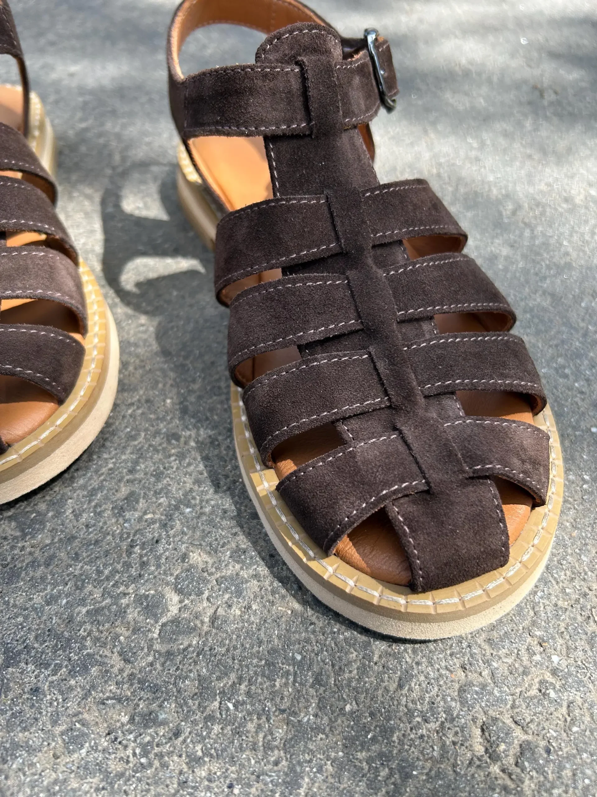 Women's Brown Suede Fisherman Sandals: Closed Toe Leather Straps